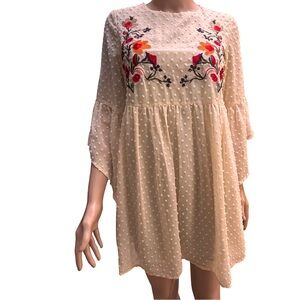 SHEIN Beige Floral Embroidered Swiss Dot  3/4 Sleeve Dress XS